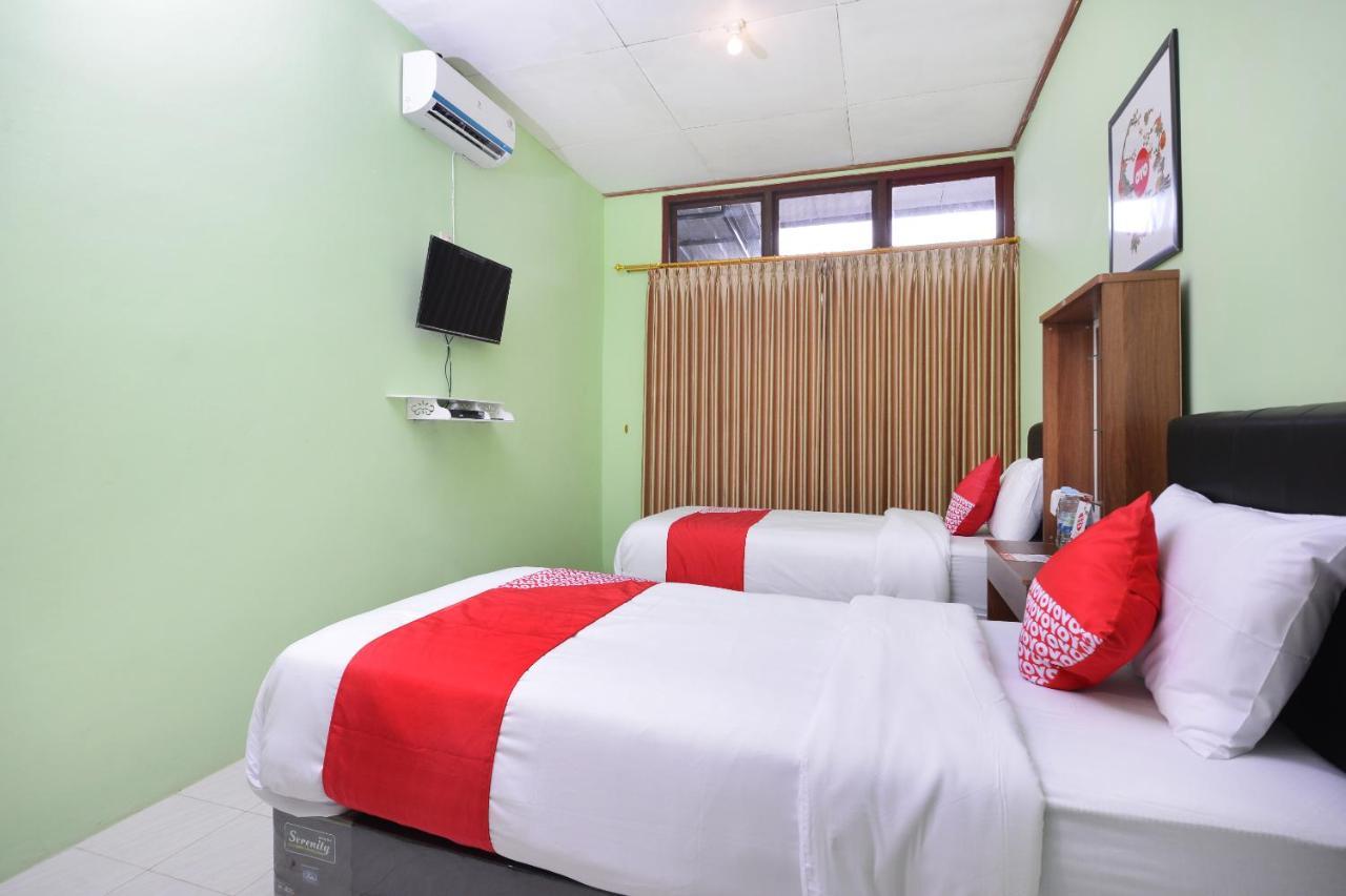 Super Oyo 1046 Omah Pathok Hotel Yogyakarta Kültér fotó