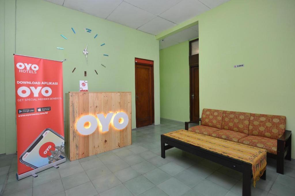 Super Oyo 1046 Omah Pathok Hotel Yogyakarta Kültér fotó