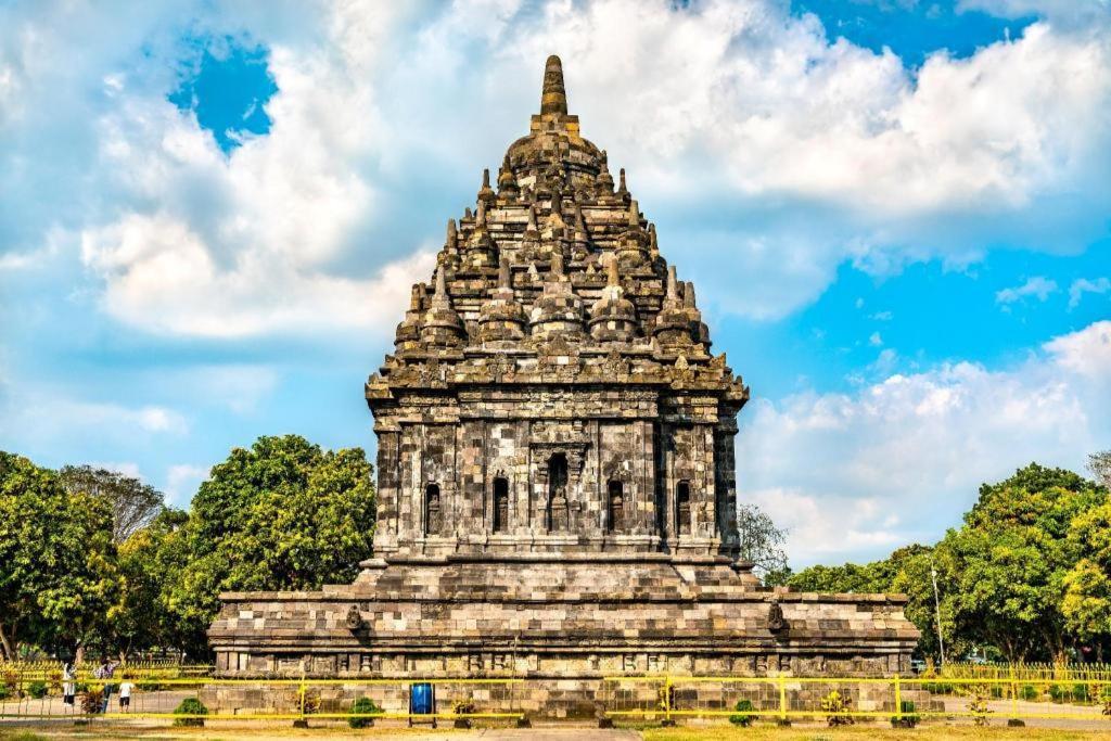Super Oyo 1046 Omah Pathok Hotel Yogyakarta Kültér fotó