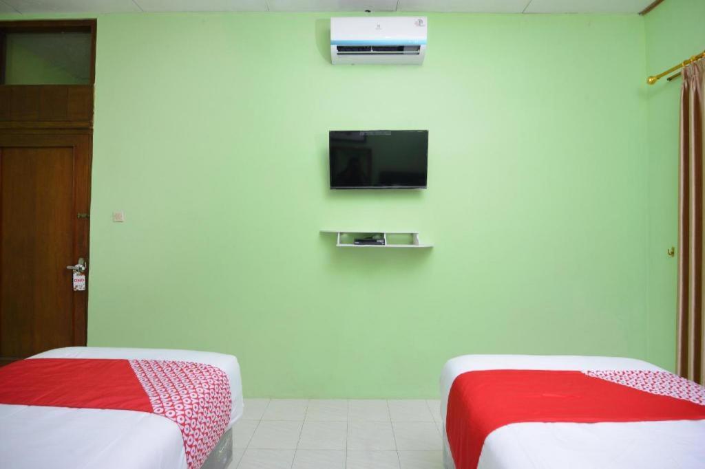 Super Oyo 1046 Omah Pathok Hotel Yogyakarta Kültér fotó