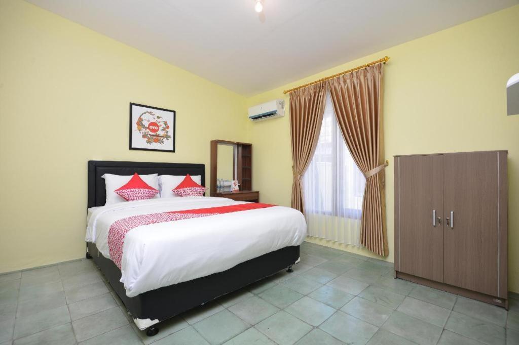 Super Oyo 1046 Omah Pathok Hotel Yogyakarta Kültér fotó